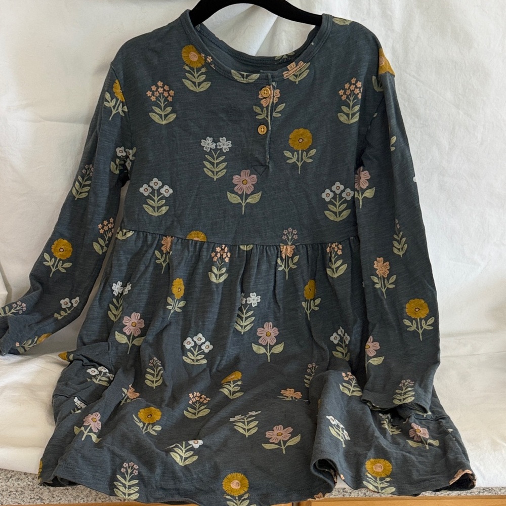 Charming Kids Dresses - Size 6/7